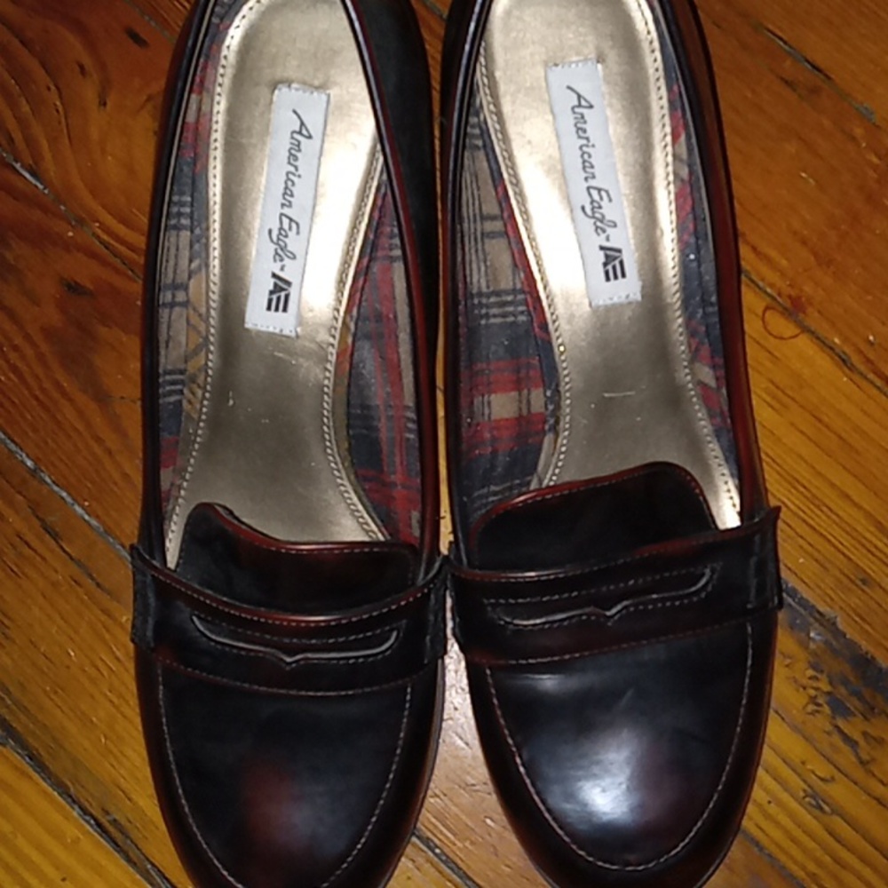 American eagle penny loafers